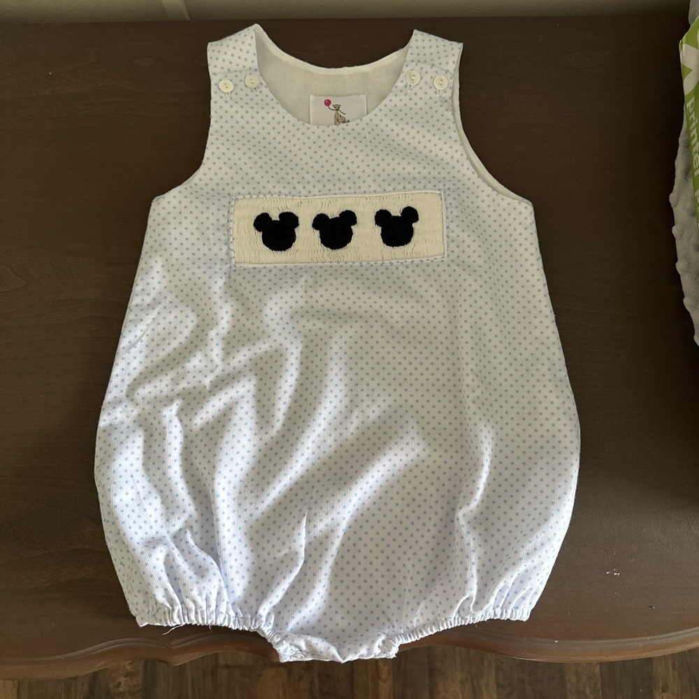 Smocked Mickey Bubble